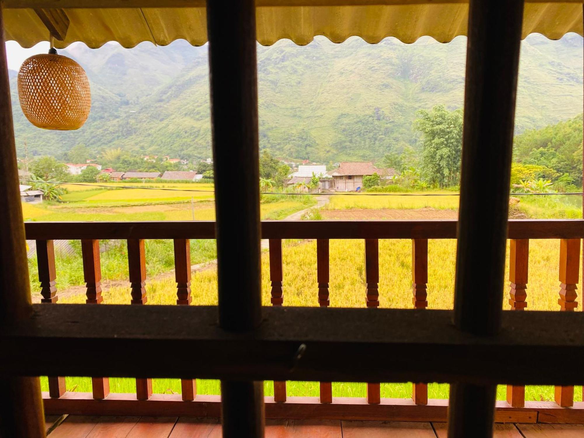 Du Gia Field View Homestay Làng Cac エクステリア 写真