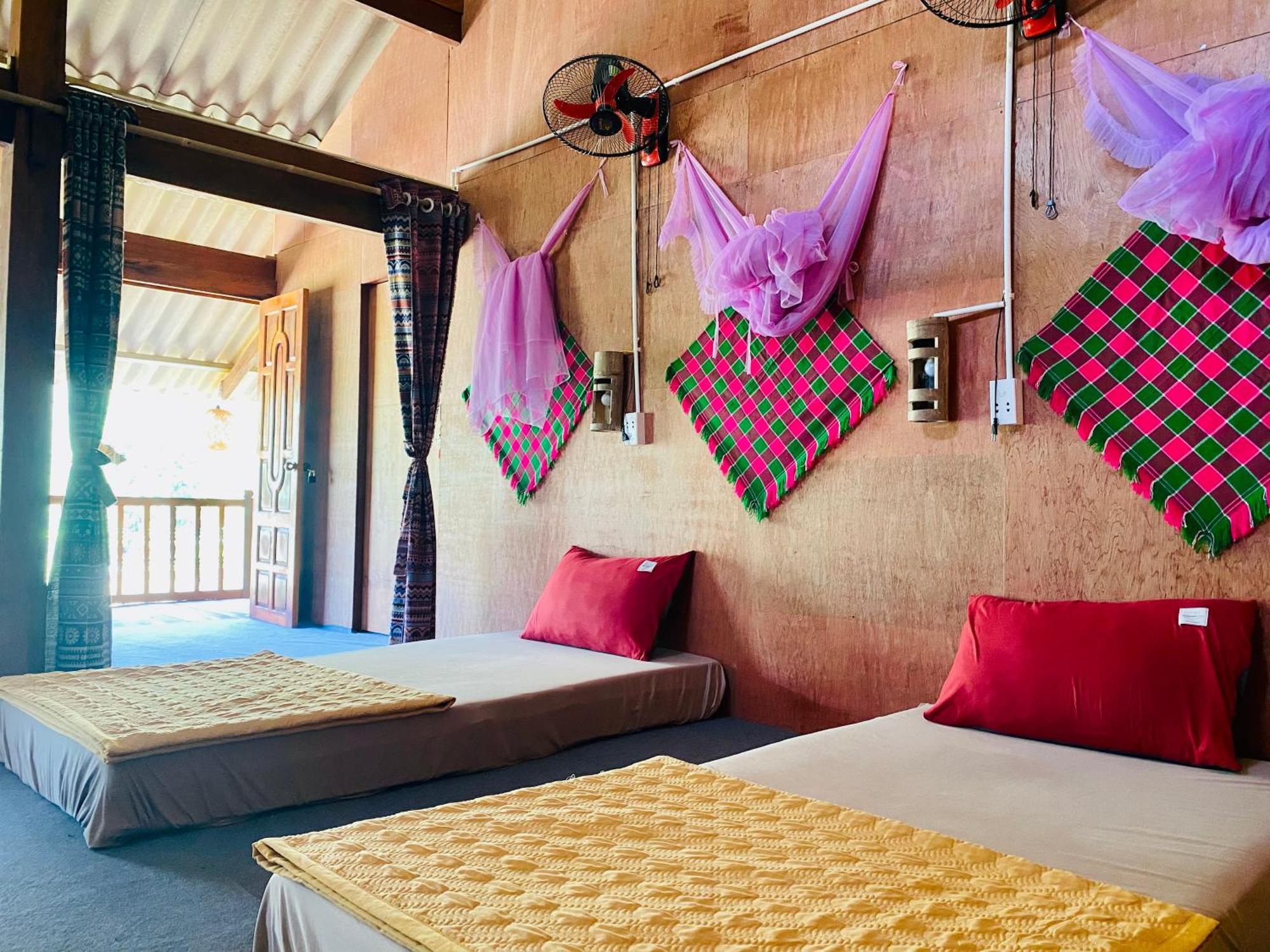 Du Gia Field View Homestay Làng Cac エクステリア 写真