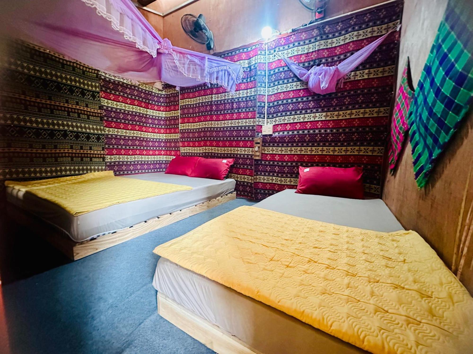 Du Gia Field View Homestay Làng Cac エクステリア 写真